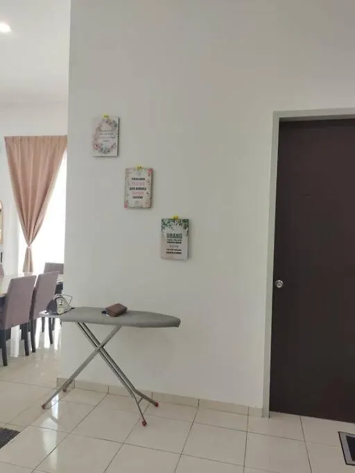 Casa D'Villa Homestay Private Pool Melaka 0*, Malacca